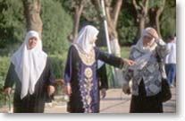 Donne presso Hama