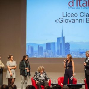 Il Bello di Milano: Gli studenti del liceo Berchet di Milano premiati con 100 libri per la biblioteca della loro scuola