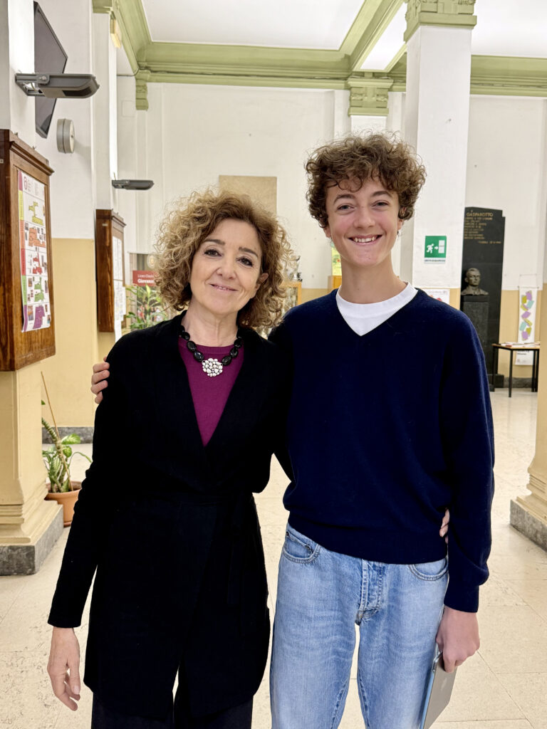 Gregorio e la Dirigente Scolastica