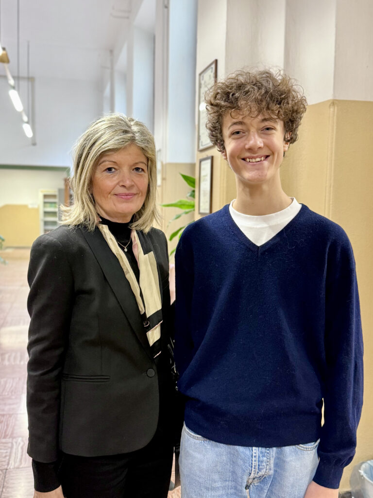 Gregorio con la prof.ssa Bucciarelli