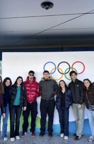 alunni davanti all'Arena